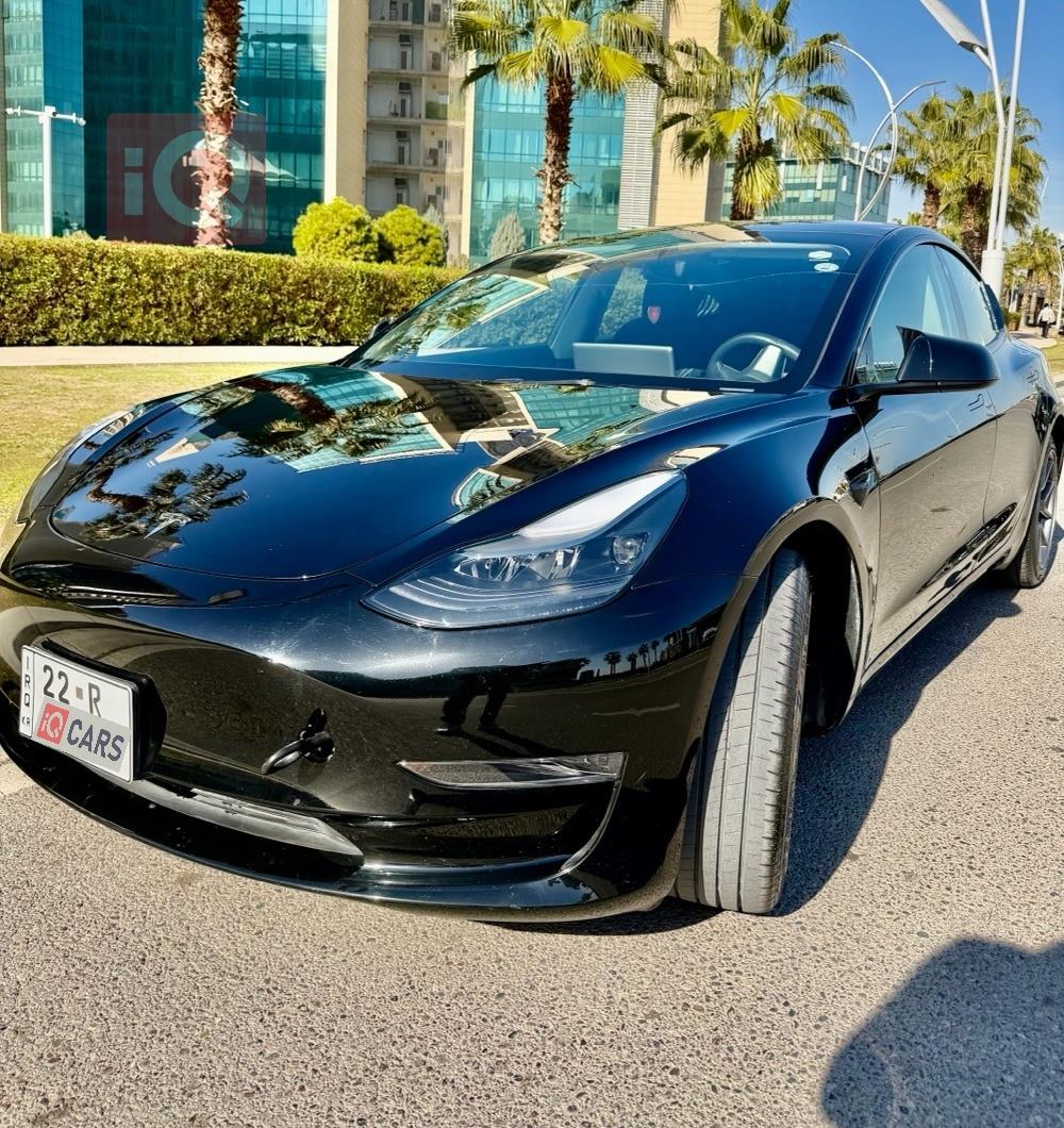 تسلا موديل 3